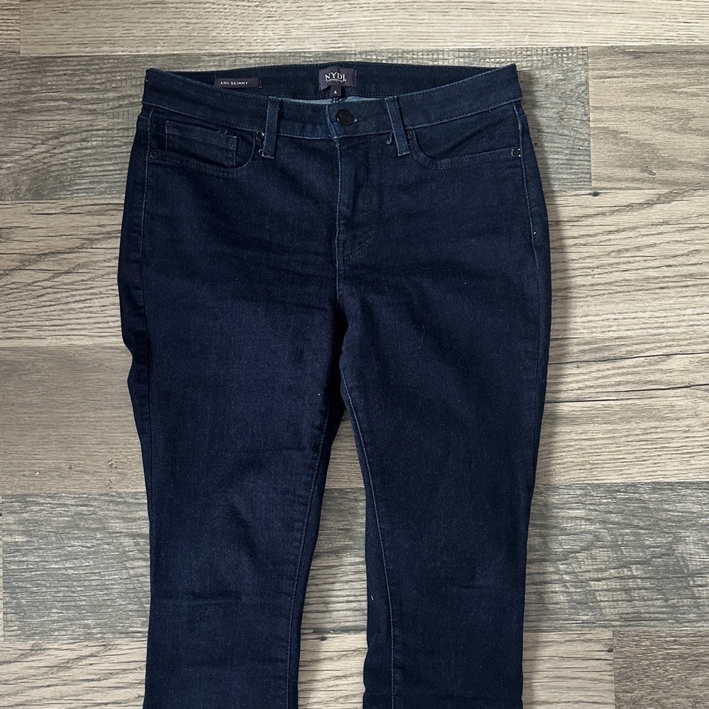 NYDJ Ami skinny Dark Blue Women's Jeans women’s size 6